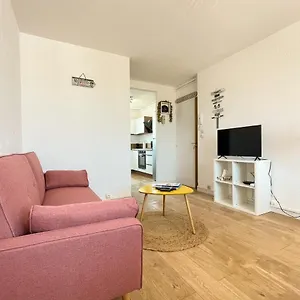 5 Guests Near The Beaches - Raphael Appartement